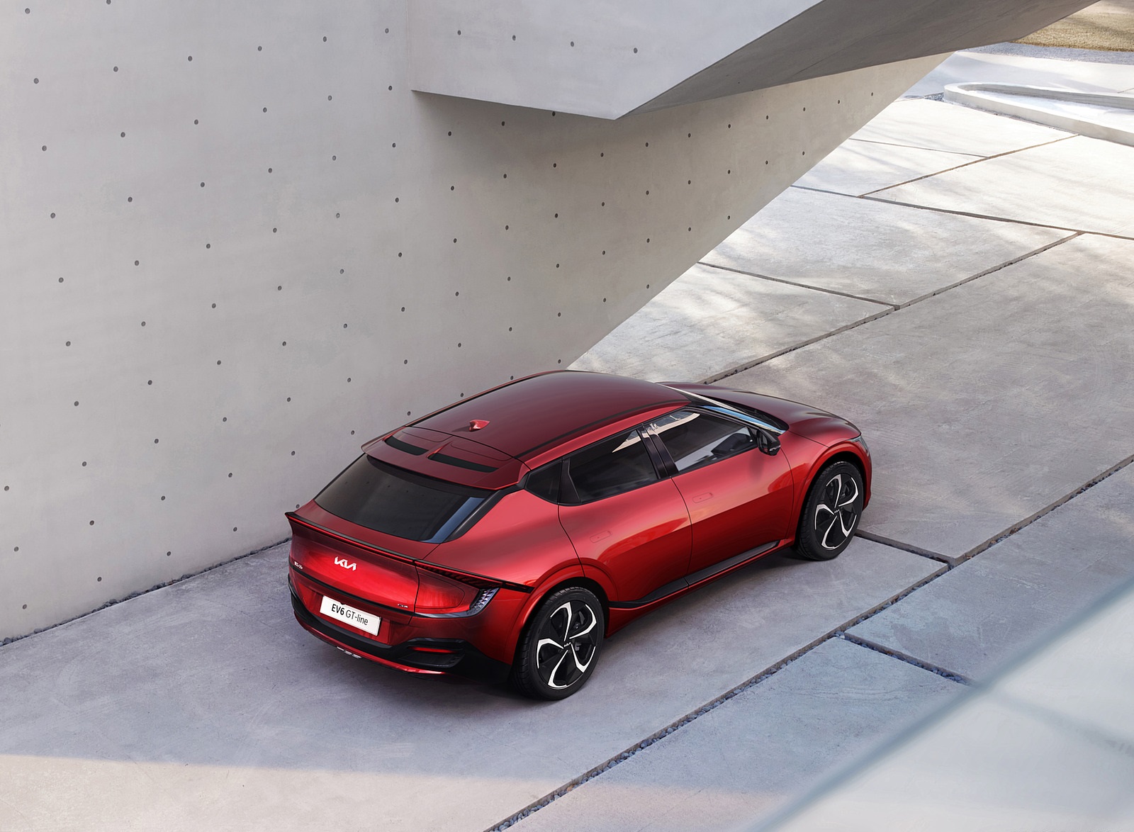 2022 Kia EV6 GT-Line Rear Three-Quarter Wallpapers (4)