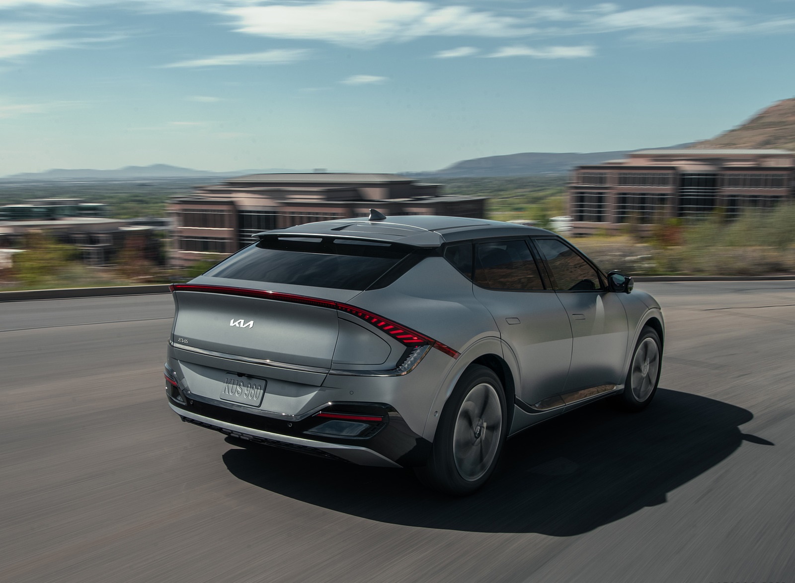 2022 Kia EV6 Rear Three-Quarter Wallpapers (2)