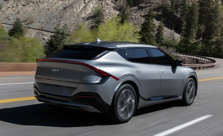 2022 Kia EV6 Rear Three-Quarter Wallpapers  450x275 (4)