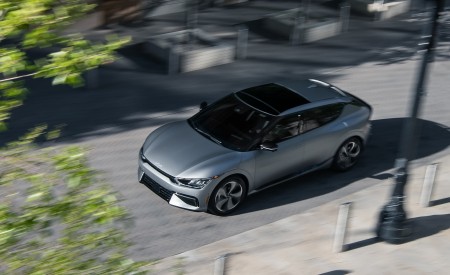 2022 Kia EV6 Top Wallpapers 450x275 (19)