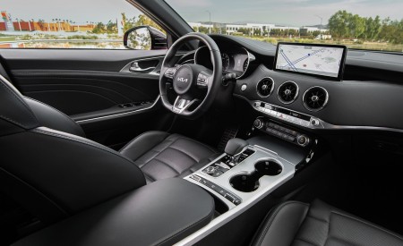 2022 Kia Stinger GT Interior Wallpapers 450x275 (29)
