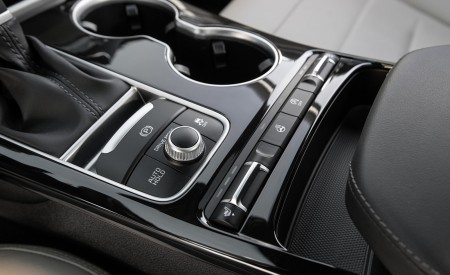2022 Kia Stinger GT-Line Central Console Wallpapers 450x275 (25)