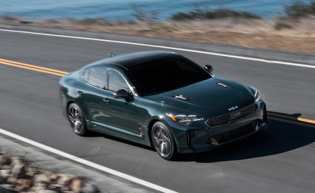 2022 Kia Stinger GT-Line Front Three-Quarter Wallpapers  450x275 (3)