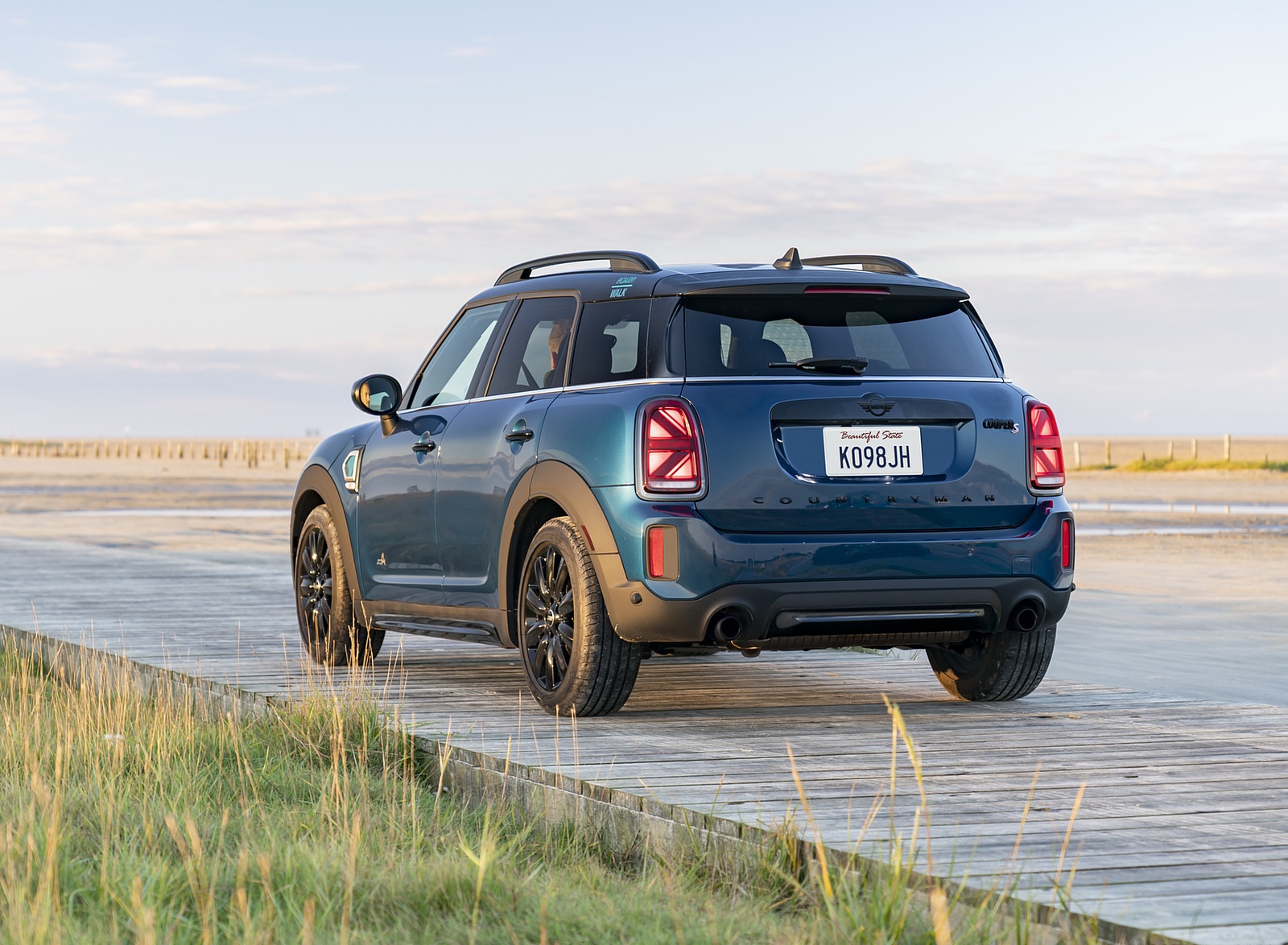 2022 MINI Countryman Boardwalk Edition Rear Three-Quarter Wallpapers (12)
