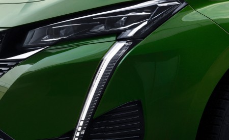 2022 Peugeot 308 PHEV Headlight Wallpapers 450x275 (23)