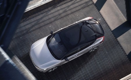 2022 Volvo C40 Recharge (Color: Dawn Silver) Top Wallpapers 450x275 (9)