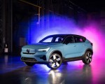 2022 Volvo C40 Recharge Front Three-Quarter Wallpapers 150x120 (29)