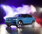 2022 Volvo C40 Recharge Front Three-Quarter Wallpapers  150x120 (24)