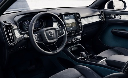 2022 Volvo C40 Recharge Interior Wallpapers 450x275 (17)