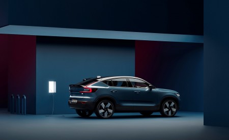 2022 Volvo C40 Recharge Rear Three-Quarter Wallpapers  450x275 (79)