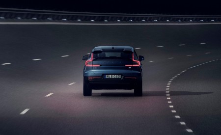 2022 Volvo C40 Recharge Rear Wallpapers 450x275 (55)