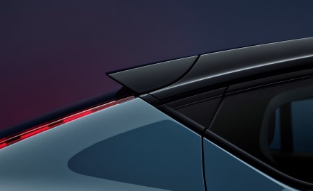 2022 Volvo C40 Recharge Spoiler Wallpapers 450x275 (90)