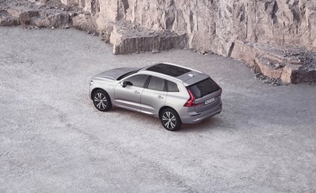 2022 Volvo XC60 Rear Three-Quarter Wallpapers 450x275 (8)