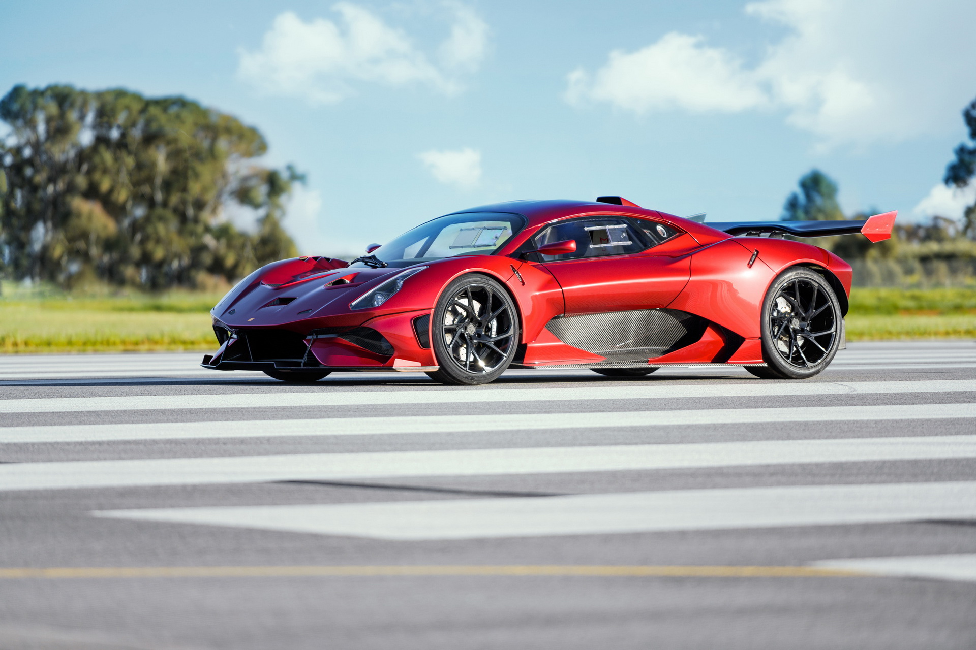 2021 Brabham BT62R Front Three-Quarter Wallpapers (4)