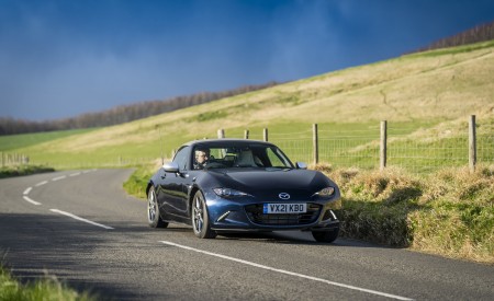 2021 Mazda MX-5 Sport Venture Front Three-Quarter Wallpapers 450x275 (57)