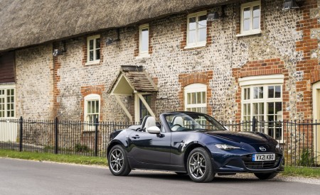 2021 Mazda MX-5 Sport Venture Front Three-Quarter Wallpapers 450x275 (129)