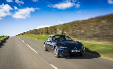 2021 Mazda MX-5 Sport Venture Front Three-Quarter Wallpapers 450x275 (3)