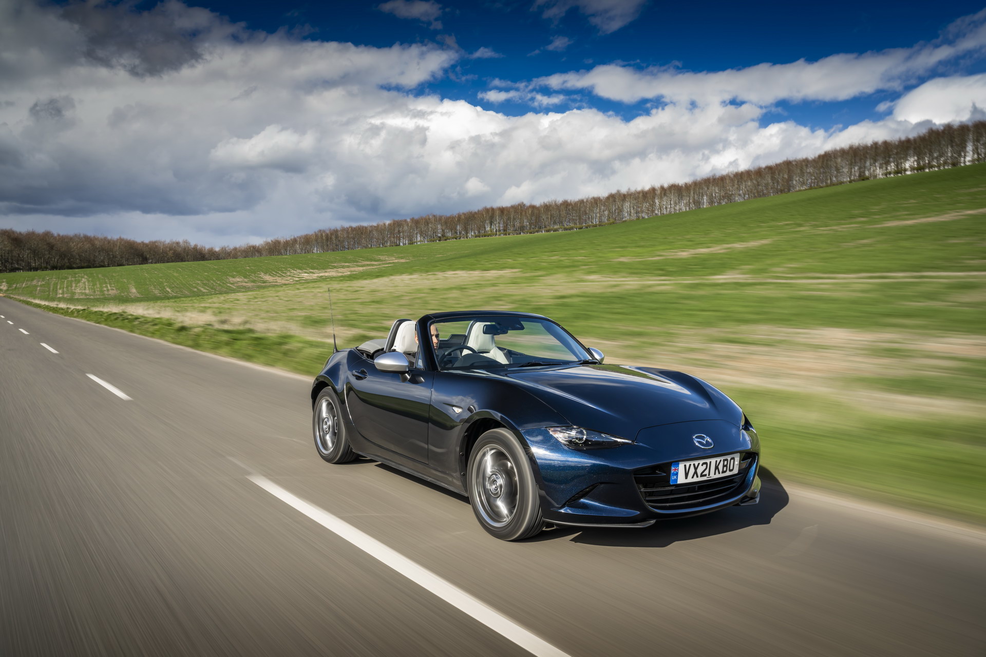 2021 Mazda MX-5 Sport Venture Front Three-Quarter Wallpapers #23 of 176