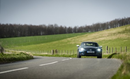 2021 Mazda MX-5 Sport Venture Front Wallpapers  450x275 (84)