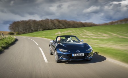 2021 Mazda MX-5 Sport Venture Front Wallpapers 450x275 (24)