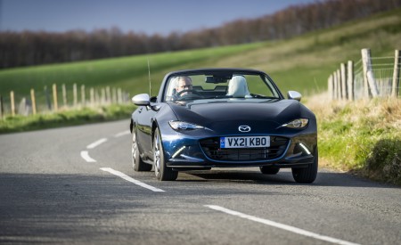 2021 Mazda MX-5 Sport Venture Front Wallpapers 450x275 (75)