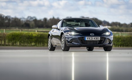 2021 Mazda MX-5 Sport Venture Front Wallpapers 450x275 (111)