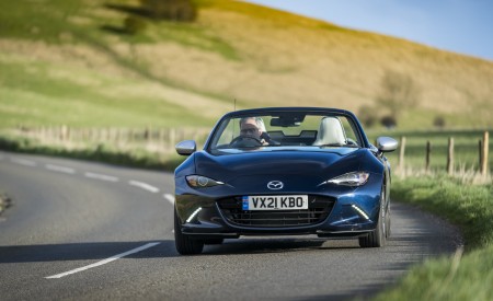 2021 Mazda MX-5 Sport Venture Front Wallpapers 450x275 (65)