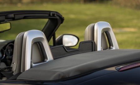 2021 Mazda MX-5 Sport Venture Interior Detail Wallpapers 450x275 (158)