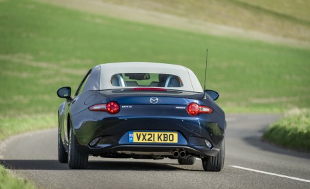 2021 Mazda MX-5 Sport Venture Rear Wallpapers 450x275 (49)