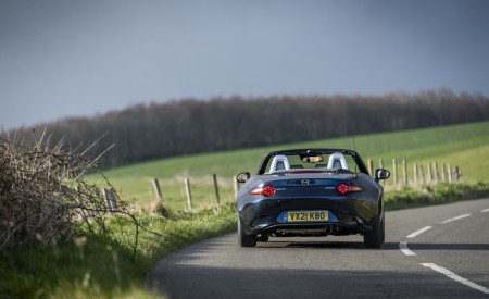 2021 Mazda MX-5 Sport Venture Rear Wallpapers 450x275 (72)