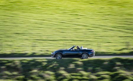 2021 Mazda MX-5 Sport Venture Side Wallpapers 450x275 (55)