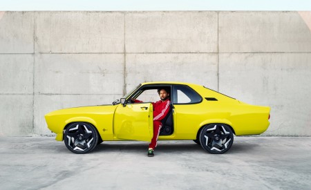 2021 Opel Manta GSe ElektroMOD Concept Side Wallpapers 450x275 (11)