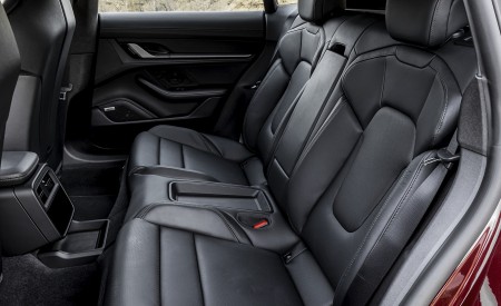 2021 Porsche Taycan 4 Cross Turismo (Color: Cherry Metallic) Interior Rear Seats Wallpapers 450x275 (189)