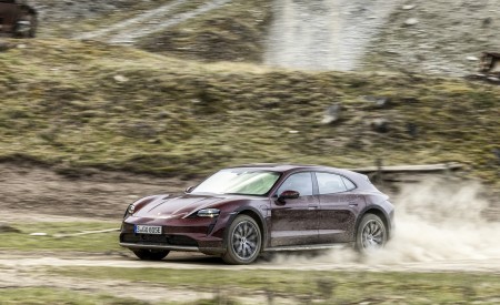 2021 Porsche Taycan 4 Cross Turismo (Color: Cherry Metallic) Off-Road Wallpapers 450x275 (154)