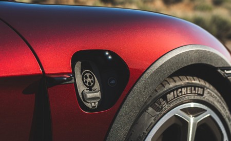 2021 Porsche Taycan 4 Cross Turismo (Color: Cherry Red) Charging Port Wallpapers 450x275 (86)