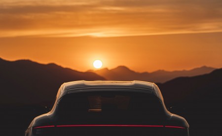 2021 Porsche Taycan 4 Cross Turismo (Color: Cherry Red) Detail Wallpapers  450x275 (65)