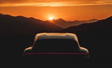 2021 Porsche Taycan 4 Cross Turismo (Color: Cherry Red) Detail Wallpapers 450x275 (66)
