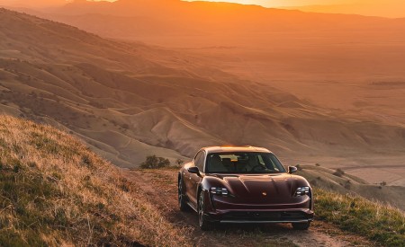 2021 Porsche Taycan 4 Cross Turismo (Color: Cherry Red) Front Wallpapers 450x275 (56)
