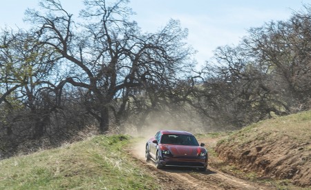 2021 Porsche Taycan 4 Cross Turismo (Color: Cherry Red) Off-Road Wallpapers 450x275 (42)