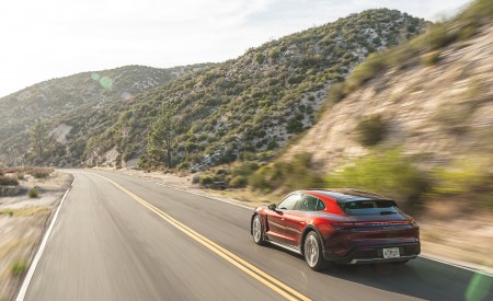 2021 Porsche Taycan 4 Cross Turismo (Color: Cherry Red) Rear Three-Quarter Wallpapers  450x275 (8)
