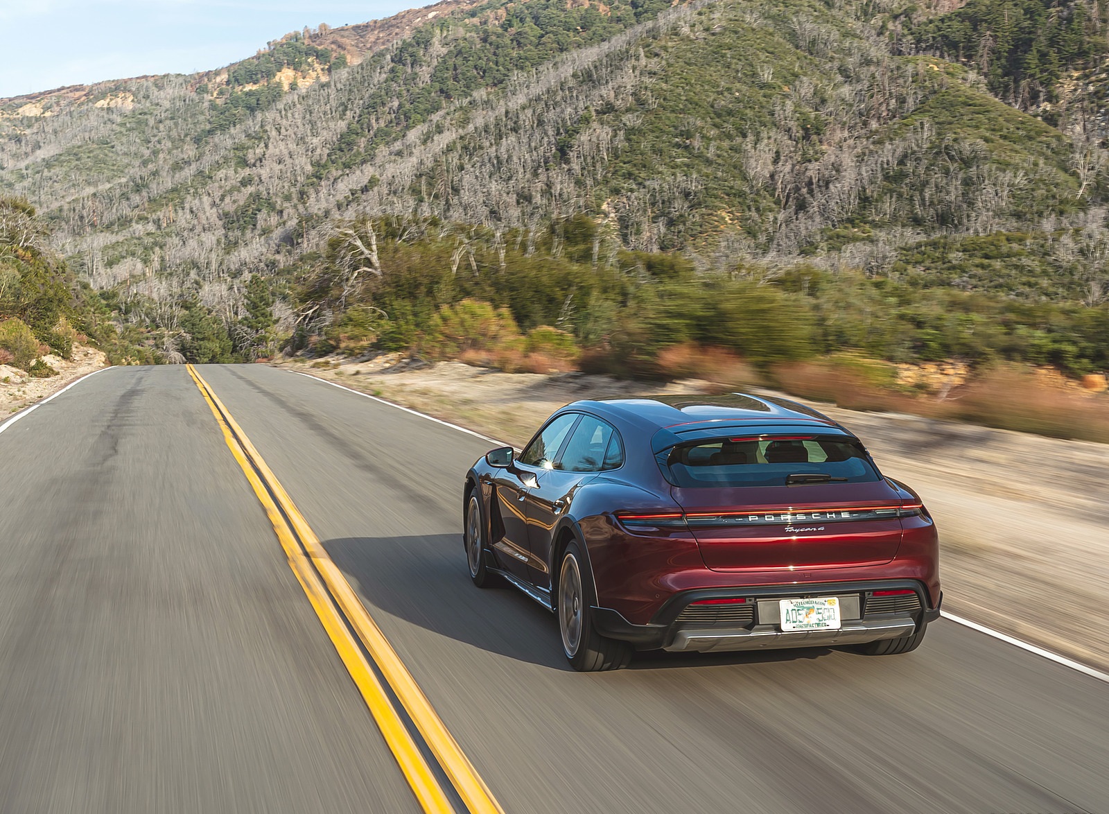 2021 Porsche Taycan 4 Cross Turismo (Color: Cherry Red) Rear Wallpapers (13)