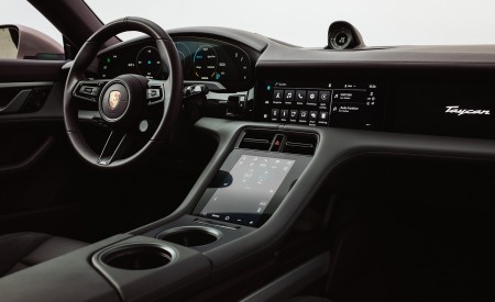 2021 Porsche Taycan 4 Cross Turismo (Color: Frozen Berry Metallic) Interior Wallpapers 450x275 (139)