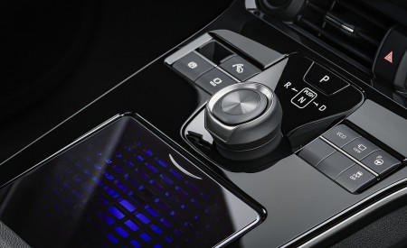 2021 Toyota bZ4X BEV Concept Central Console Wallpapers 450x275 (9)