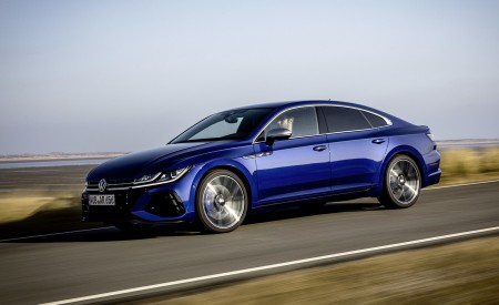 2021 Volkswagen Arteon R Front Three-Quarter Wallpapers 450x275 (13)