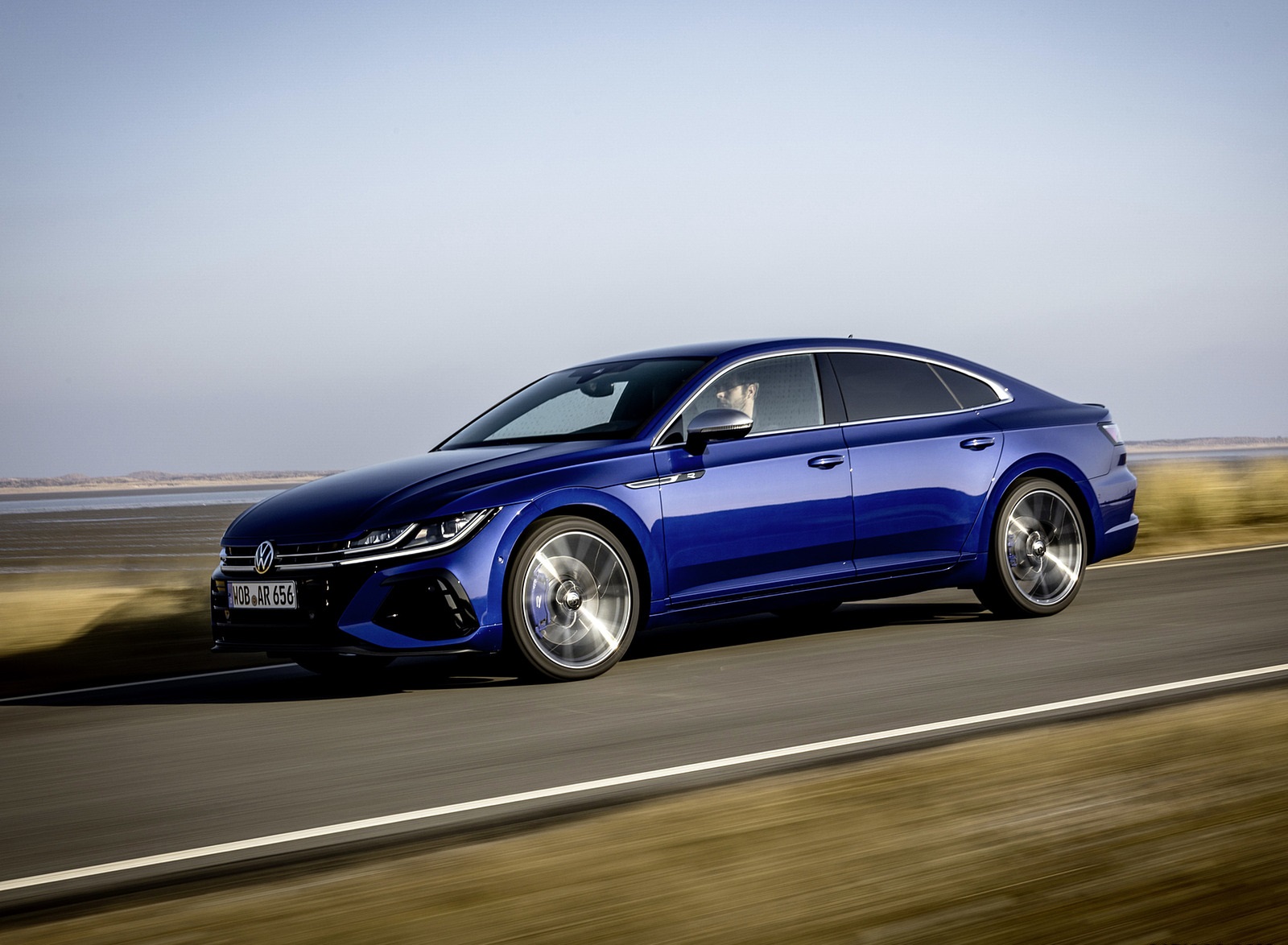 2021 Volkswagen Arteon R Front Three-Quarter Wallpapers (13)