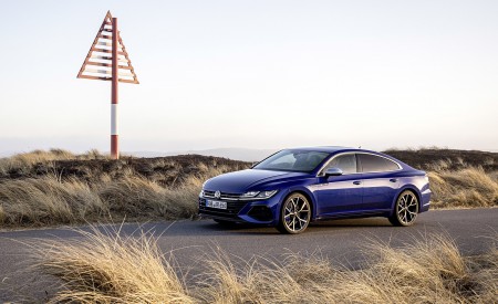 2021 Volkswagen Arteon R Front Three-Quarter Wallpapers 450x275 (52)