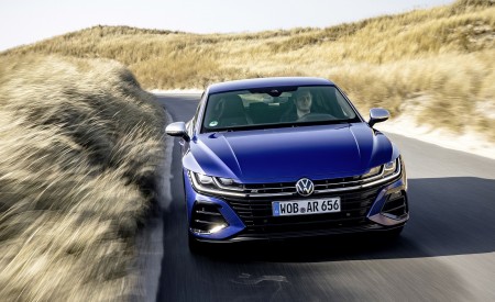 2021 Volkswagen Arteon R Front Wallpapers 450x275 (29)