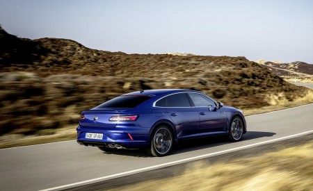 2021 Volkswagen Arteon R Rear Three-Quarter Wallpapers  450x275 (33)