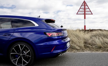 2021 Volkswagen Arteon R Shooting Brake Detail Wallpapers 450x275 (46)