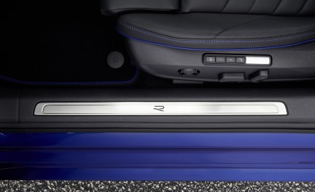 2021 Volkswagen Arteon R Shooting Brake Door Sill Wallpapers 450x275 (55)